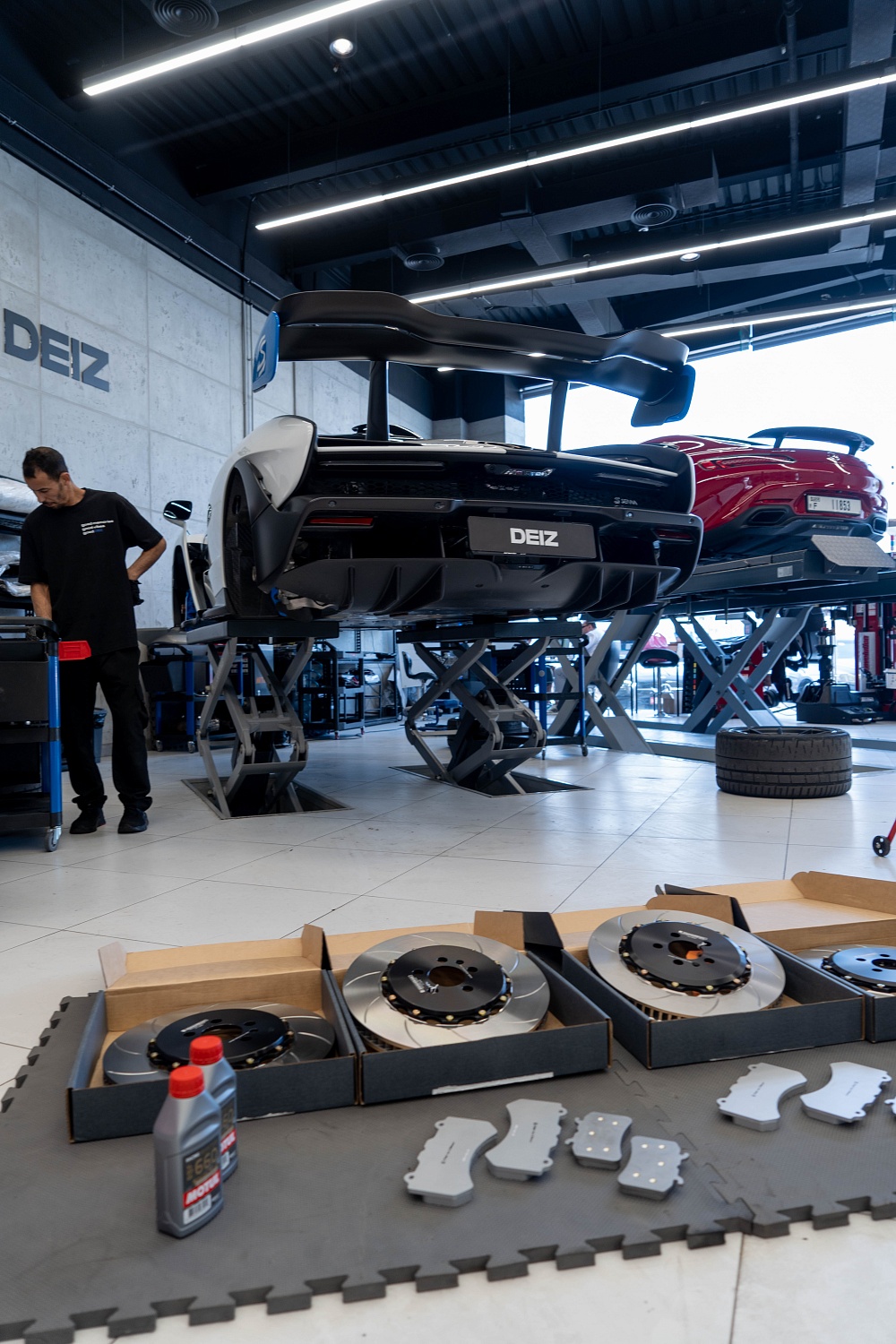 McLaren Senna Track Brake Upgrade & GiroDisc Conversion